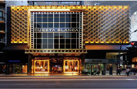 广德门头设计与商业空间的纽带。